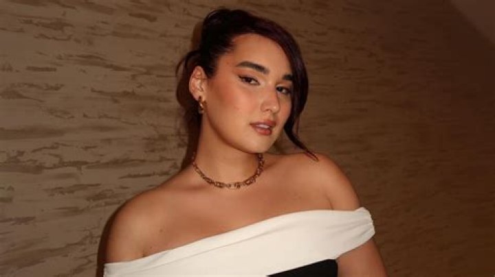 Alex Mariah Peter Bio (Wiki) 