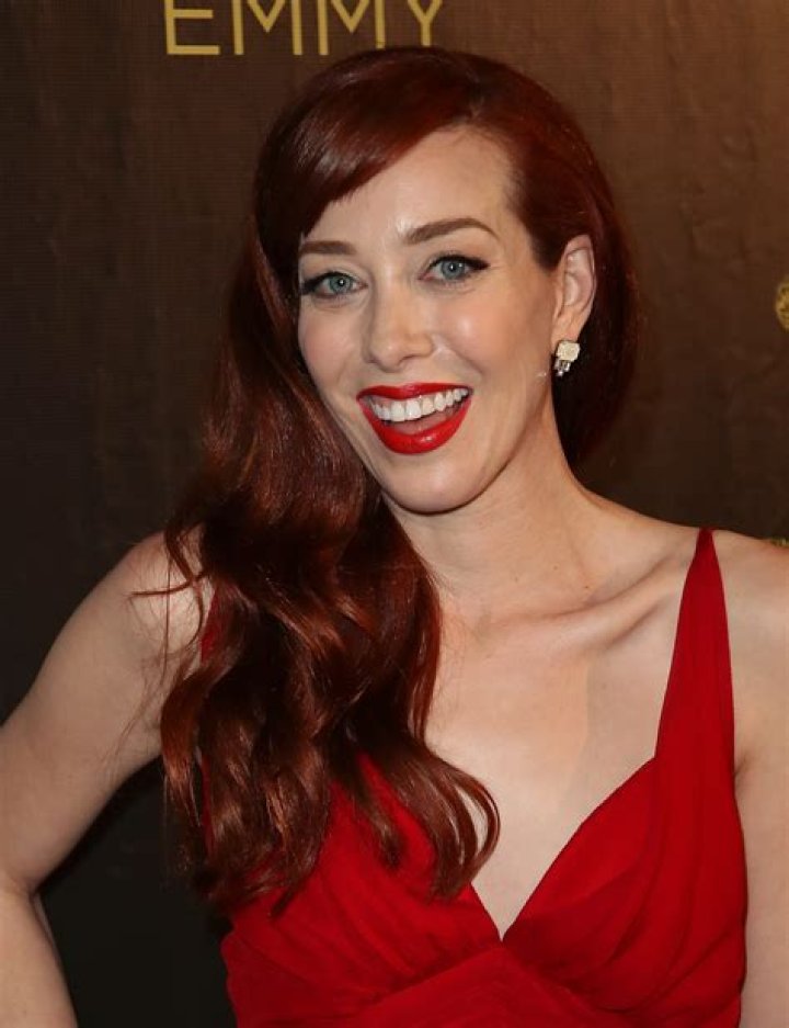 Alie Ward Net Worth - Wiki, Age, Weight and Height, Relationships, Family, and More