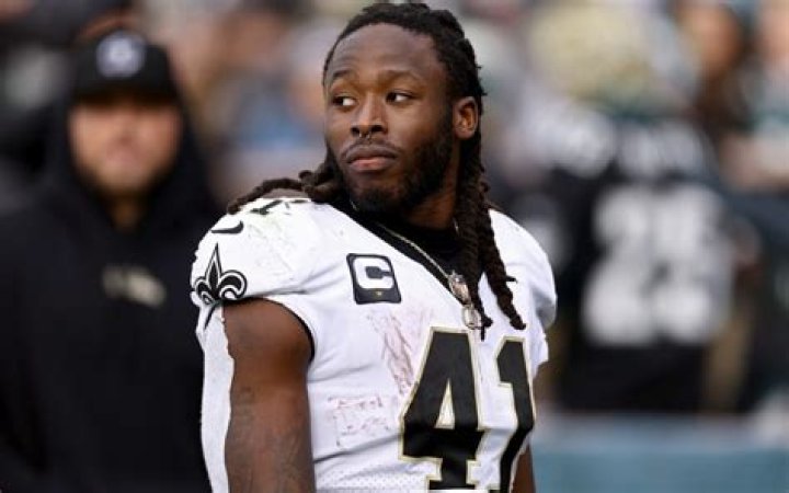 Alvin Kamara Net Worth - Wiki, Age, Weight and Height, Relationships, Family, and More
