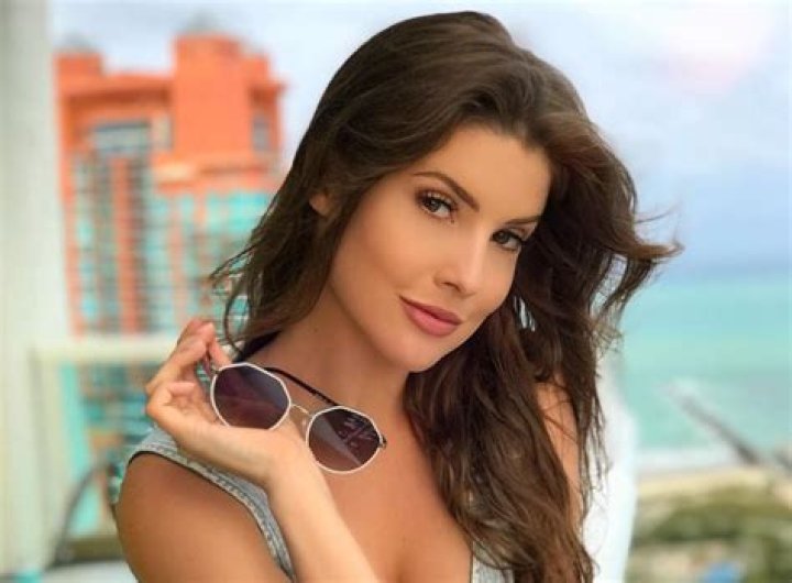 Amanda Cerny Bio (Wiki) 