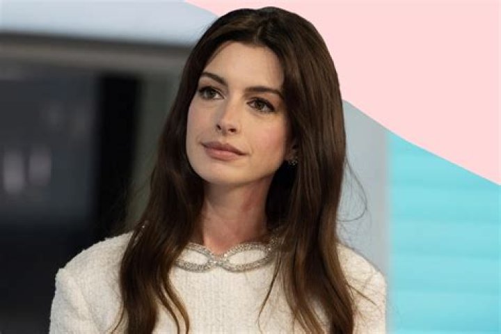 Anne Hathaway admits at the age of 32, she’s losing parts to 24-year-olds
