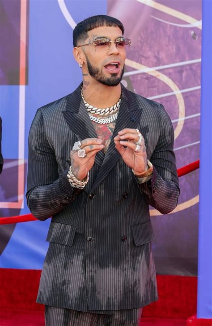 Anuel AA Net Worth - Wiki, Age, Weight and Height, Relationships, Family, and More