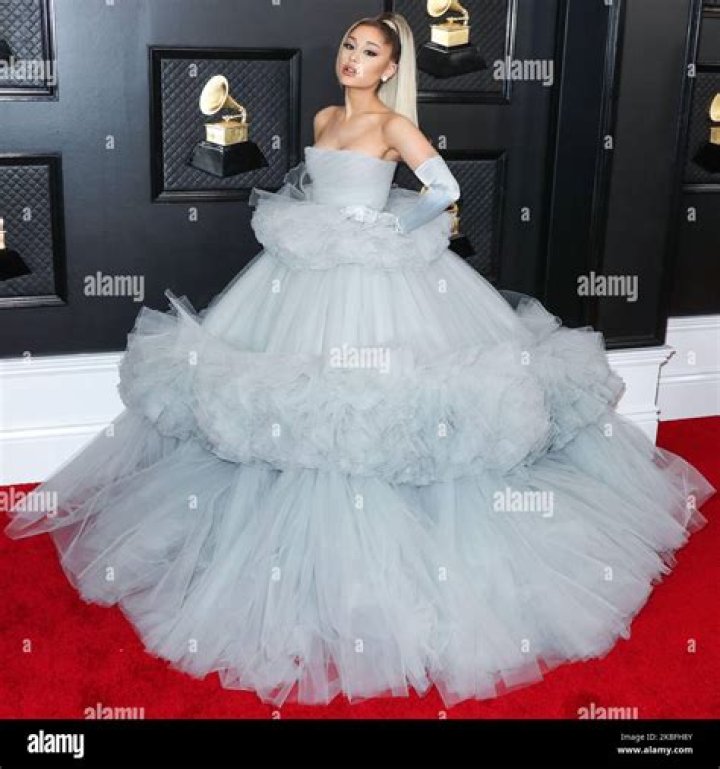 Ariana Grande wore Giambattista Valli to the Oscars: ridiculous and/or fun?