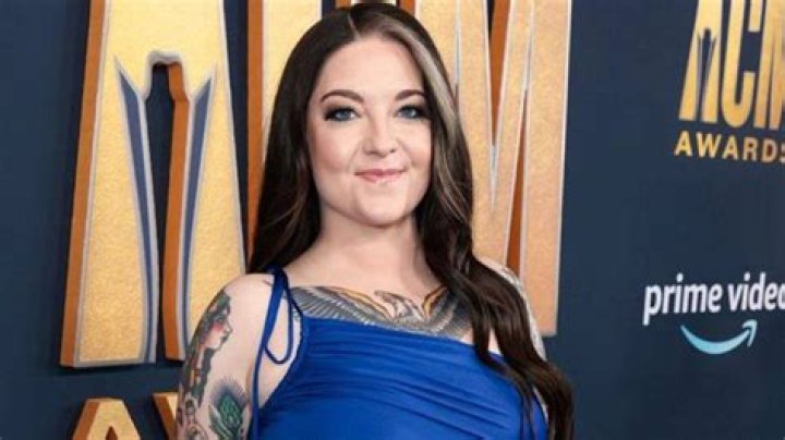 Ashley McBryde Net Worth - Wiki, Age, Weight and Height, Relationships, Family, and More