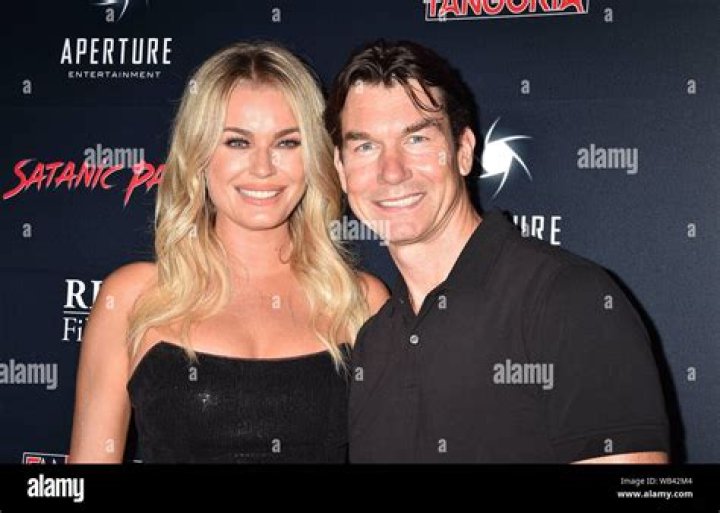 bitchy | Rebecca Romijn, Jerry O’Connell at the premiere of Satanic Panic at the Egyptian Theatre