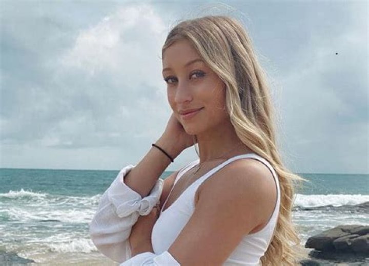 Briar Nolet Bio (Wiki) 