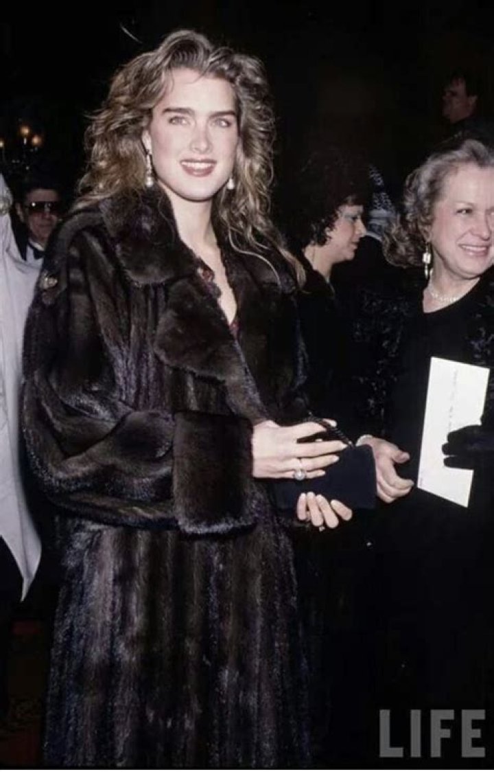 Brooke Shields makes a custom fur coat, enthuses about wearing it all the time