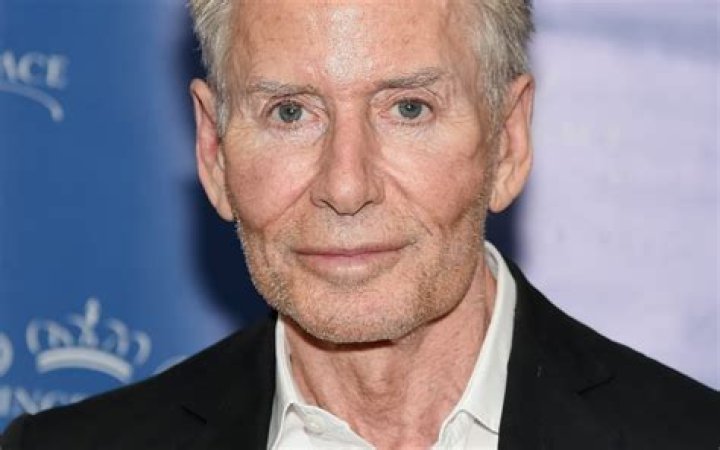 Calvin Klein Net Worth - Wiki, Age, Weight and Height, Relationships, Family, and More