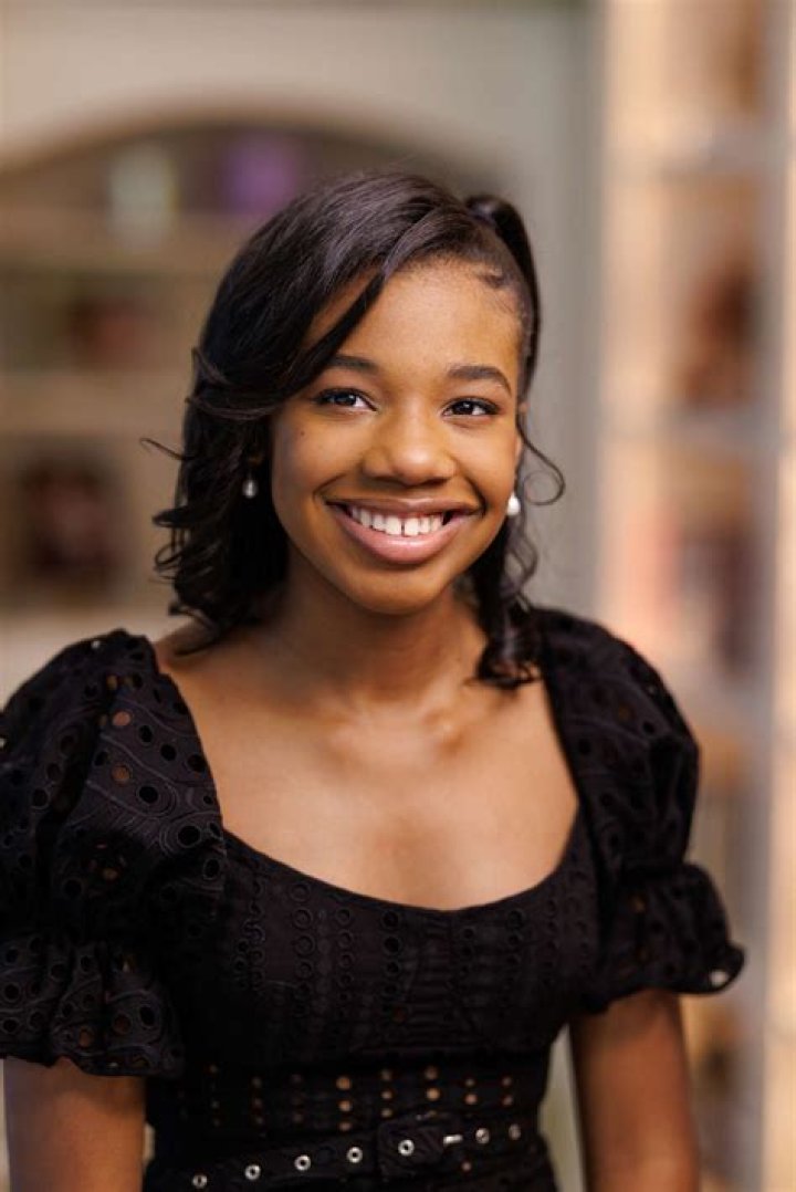 Carmen King Bio (Wiki) 