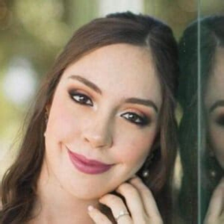 Celebrities named Mariana