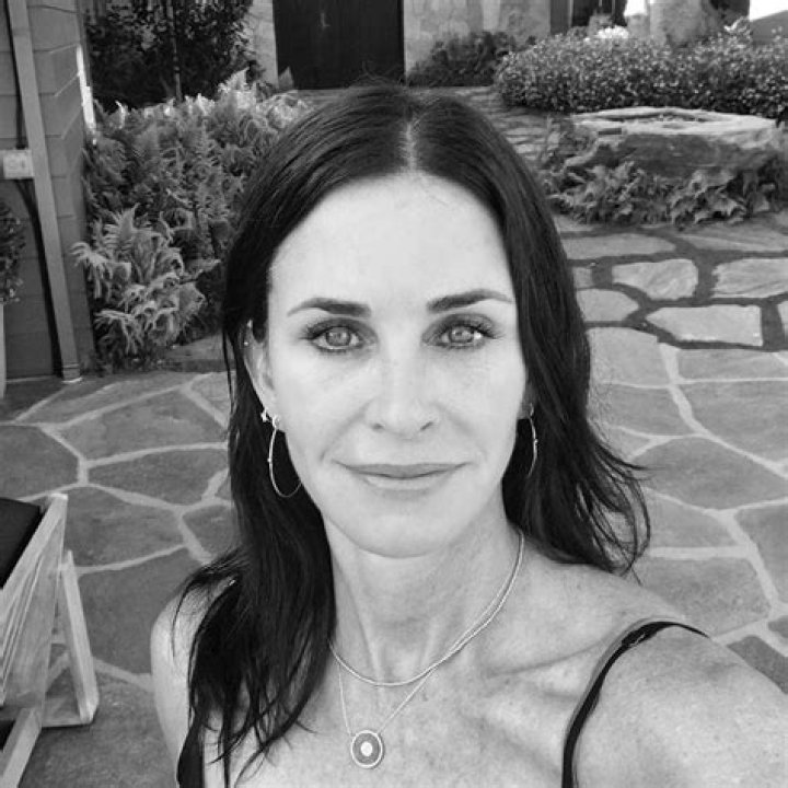 Courteney Cox Bio (Wiki) 