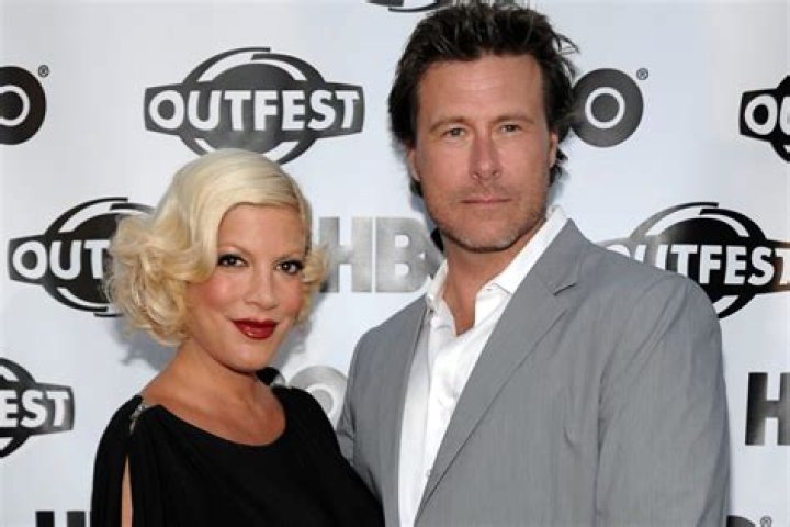 Dean McDermott ‘100 percent wants to get out of’ marriage to Tori Spelling