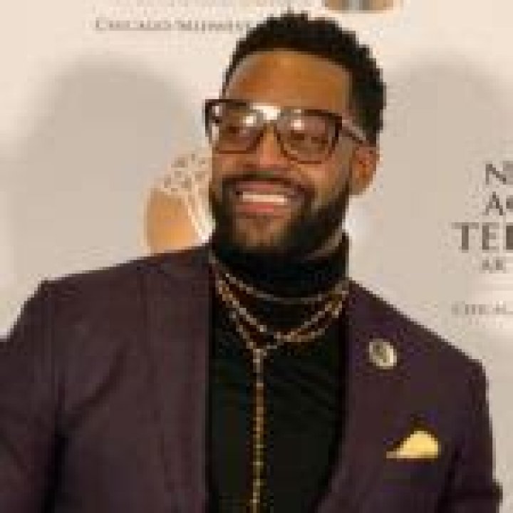 Dean Unglert Bio (Wiki) 