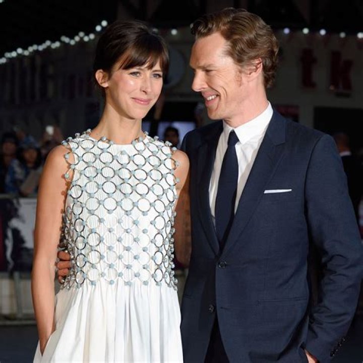 Did Benedict Cumberbatch & Sophie do a pap-friendly ‘ad’ for Jaguar?