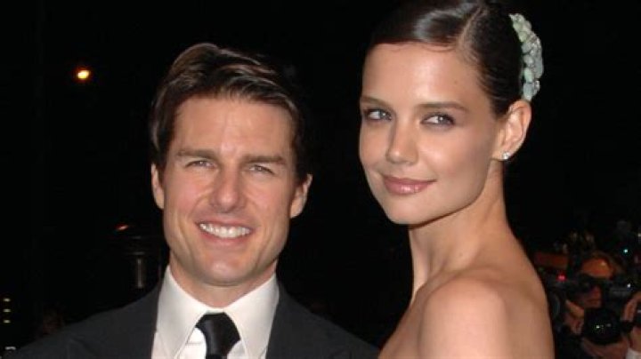 Did Katie Holmes divorce Tom Cruise to take Suri away from Scientology? (update)