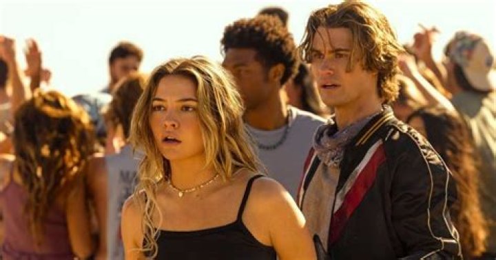 Does Ward die in Outer Banks season 2?