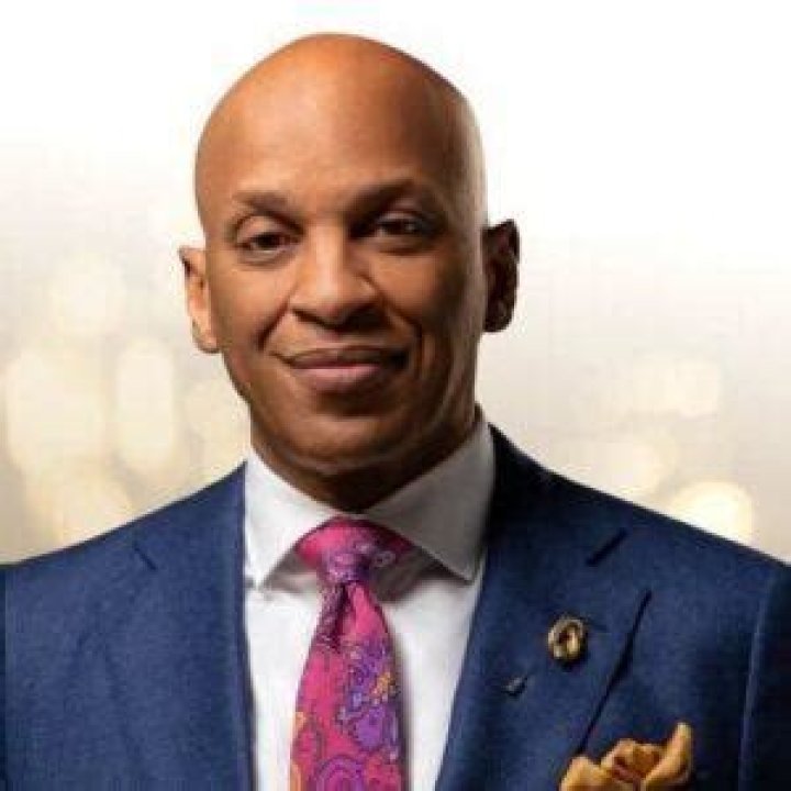 Donnie McClurkin Bio (Wiki) 