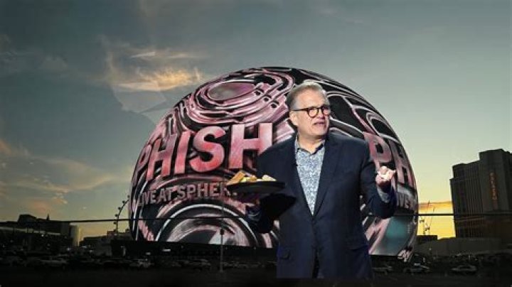 Drew Carey went to see Phish and has a colorful way of describing that experience
