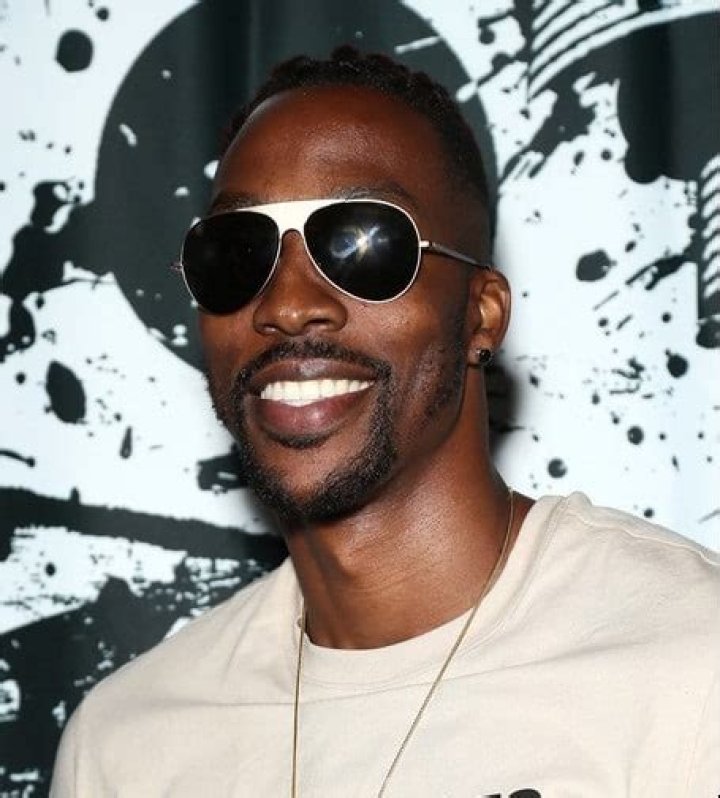 Dwight Howard Bio (Wiki) 