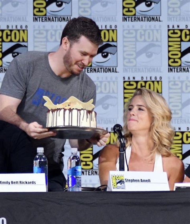 Emily Bett Rickards Net Worth - Wiki, Age, Weight and Height, Relationships, Family, and More