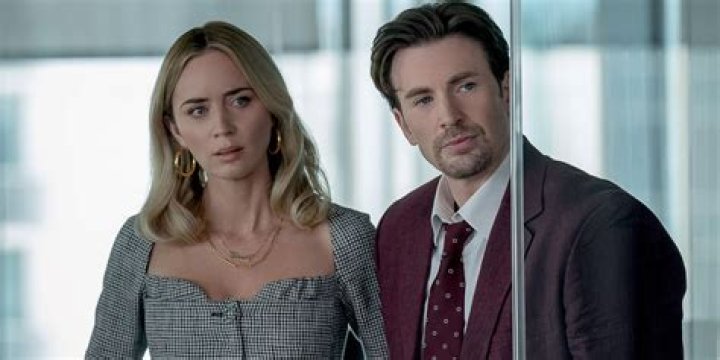 Emily Blunt and Chris Evans star as pharmaceutical reps in Netflix’s Pain Hustlers