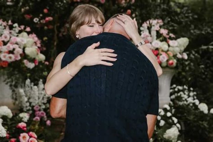 Engagement News! Angela Lantry is engaged to her boyfriend Chris!