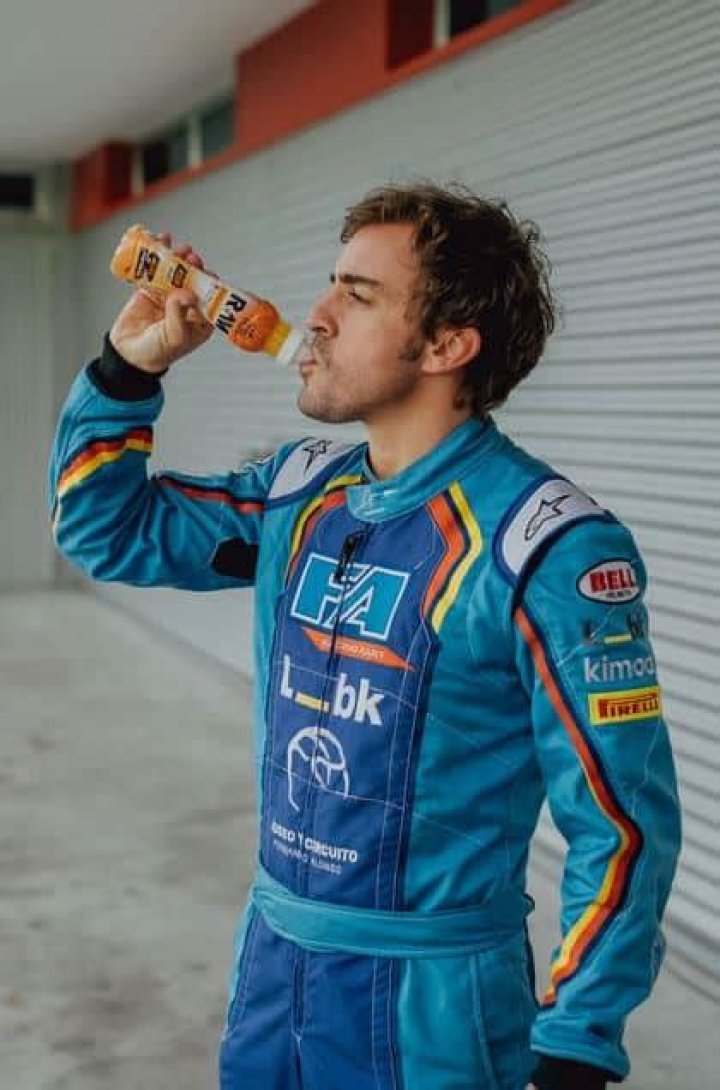 Fernando Alonso Net Worth : Cars & Charity