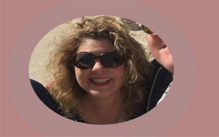 Getting To Know About David Phelps Wife