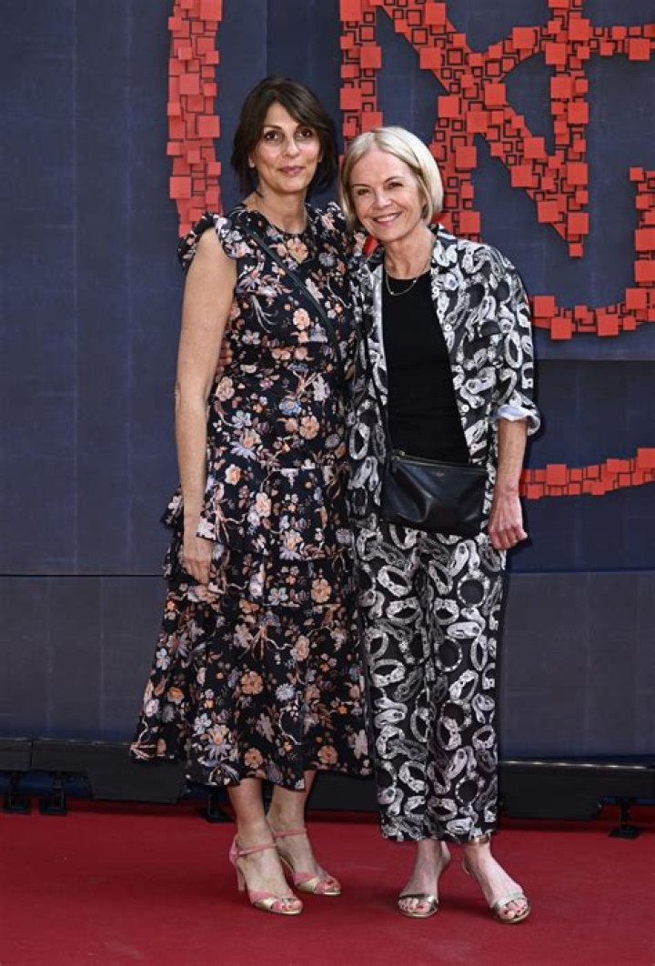 Gina Bellman Net Worth - Wiki, Age, Weight and Height, Relationships, Family, and More