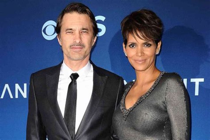 Halle Berry takes on a new role in real-life! She will defend herself as an attorney in her divorce case against her ex-husband, Olivier Martinez!