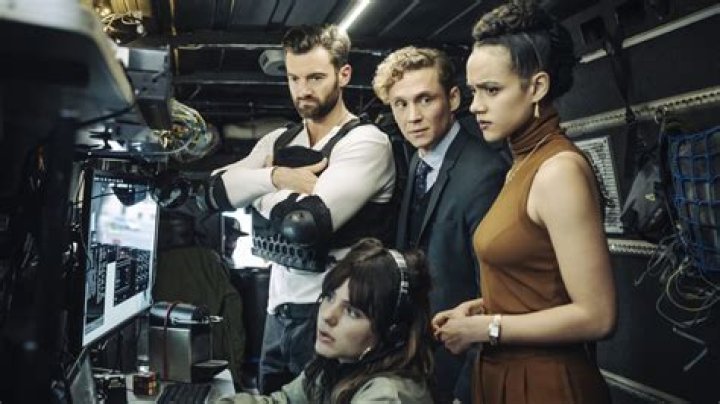 How does Sebastian get the name Ludwig Dieter in Army of Thieves?