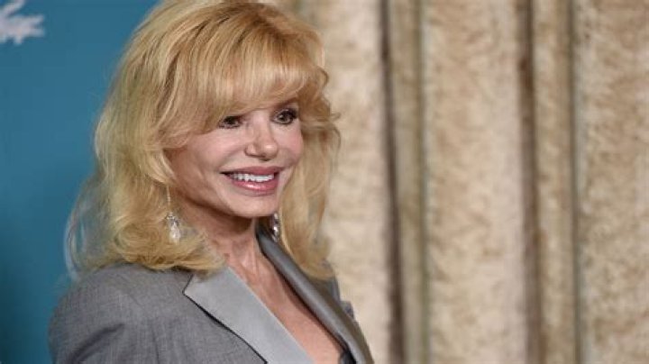 How old is Loni Anderson's daughter?