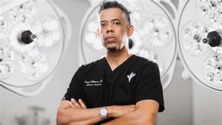 If Farrah Abraham Became a Plastic Surgeon…..