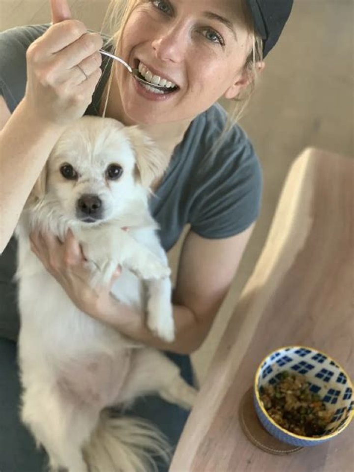 Iliza Shlesinger Pets - Celebrity Pets
