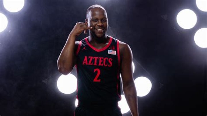 Is Adam Seiko Brother Arthur Kaluma Also A Basketball Player? Parents Ethnicity And Age