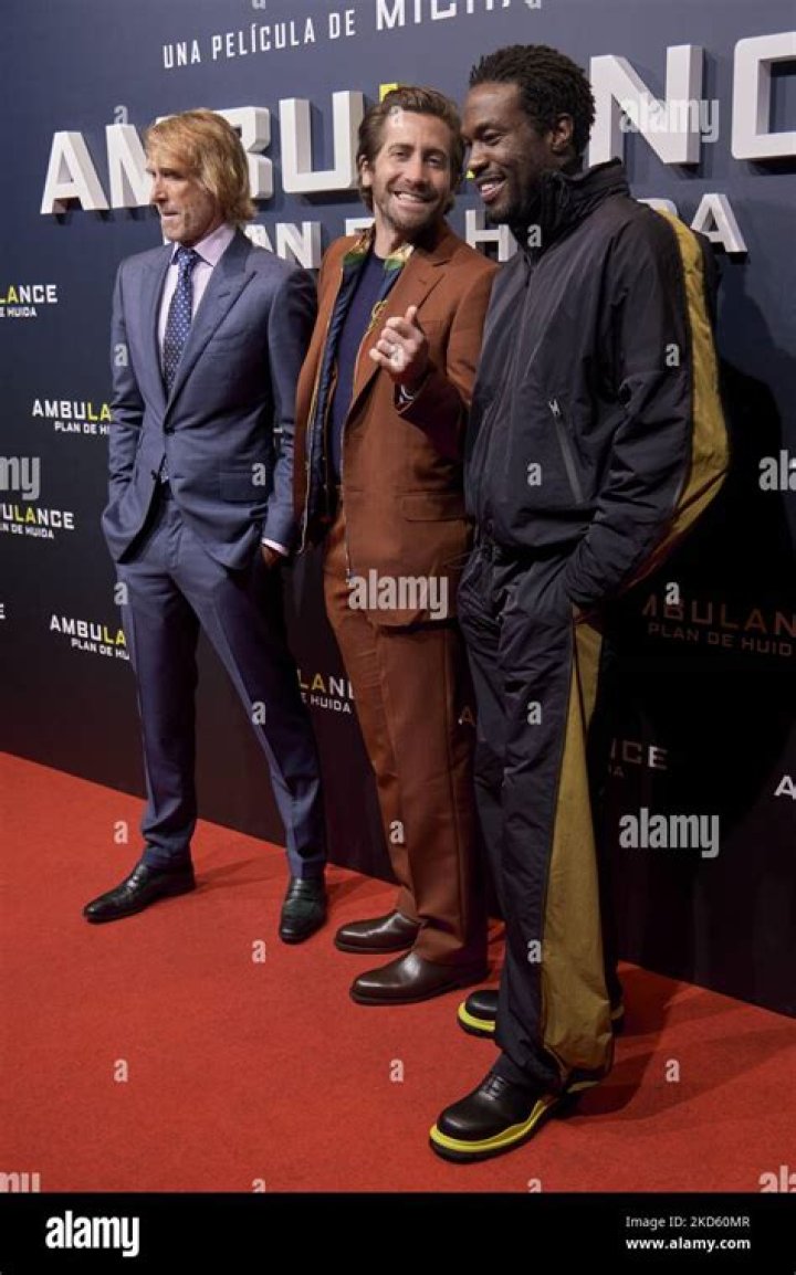 Jake Gyllenhaal & Yahya Abdul-Mateen II say Michael Bay butt dials, talks to himself