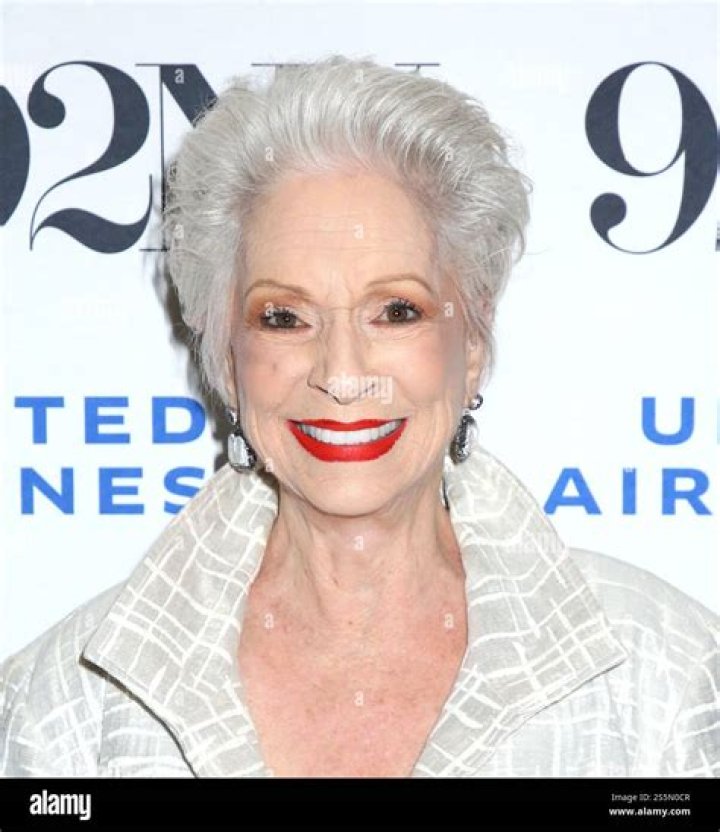 Jennifer Bassey Bio (Wiki) 