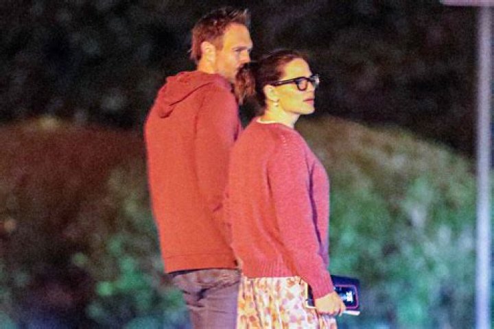 Jennifer Garner has a new man in her life! He is CaliGroup CEO John Miller!