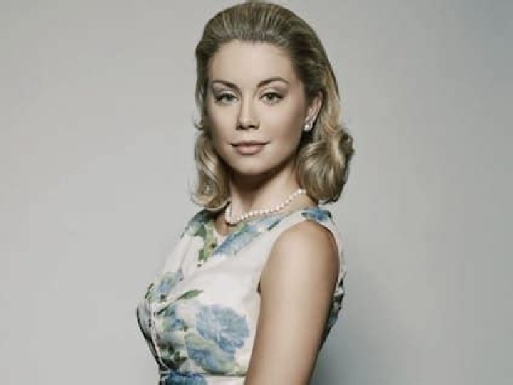 Jennifer Holland Bio (Wiki) 