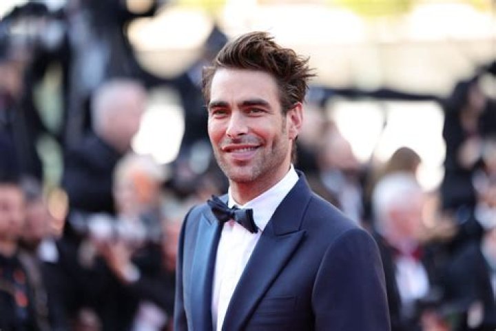 Jon Kortajarena Net Worth - Wiki, Age, Weight and Height, Relationships, Family, and More
