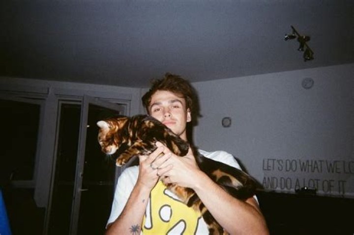 Jonah Marais Pets - Celebrity Pets