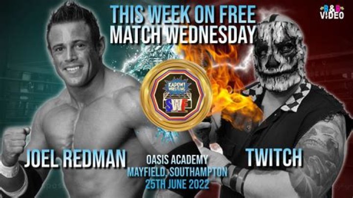 Josh Holloway vs. Joel McHale in hotness showdown on Community finale