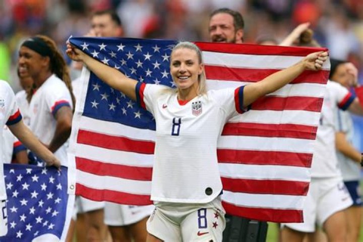Julie Ertz Net Worth - Wiki, Age, Weight and Height, Relationships, Family, and More