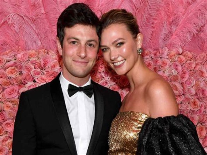 Karlie Kloss quietly married Joshua Kushner in upstate New York, in the woods
