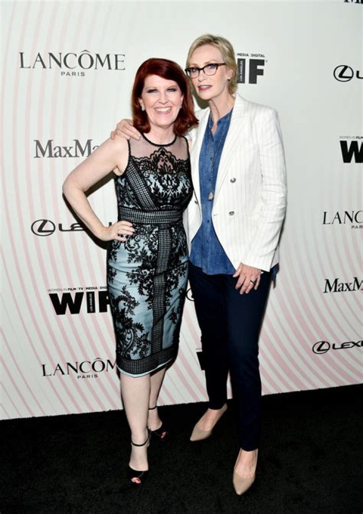 Kate Flannery Net Worth - Wiki, Age, Weight and Height, Relationships, Family, and More