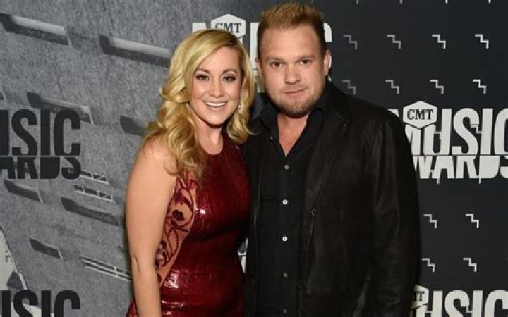 Kellie Pickler Net Worth - Wiki, Age, Weight and Height, Relationships, Family, and More