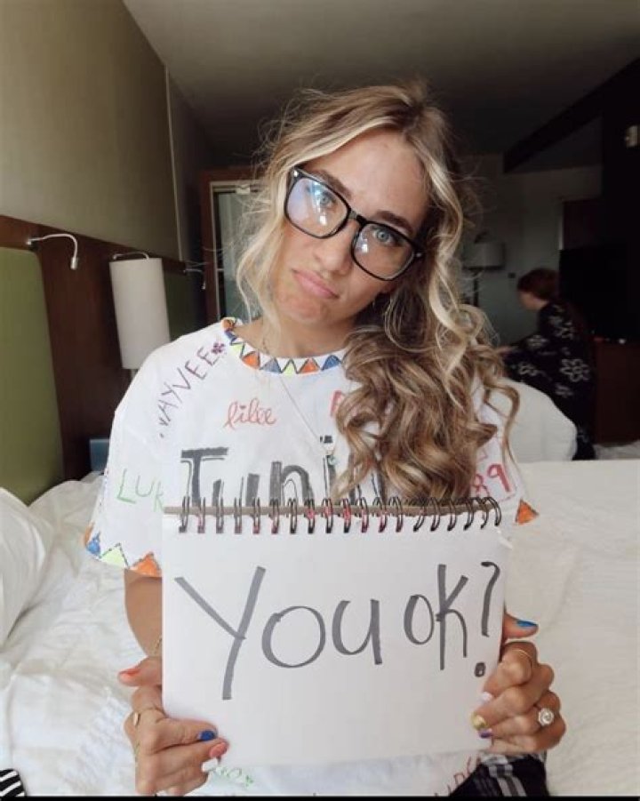 KennaDee Nelson Bio (Wiki) 