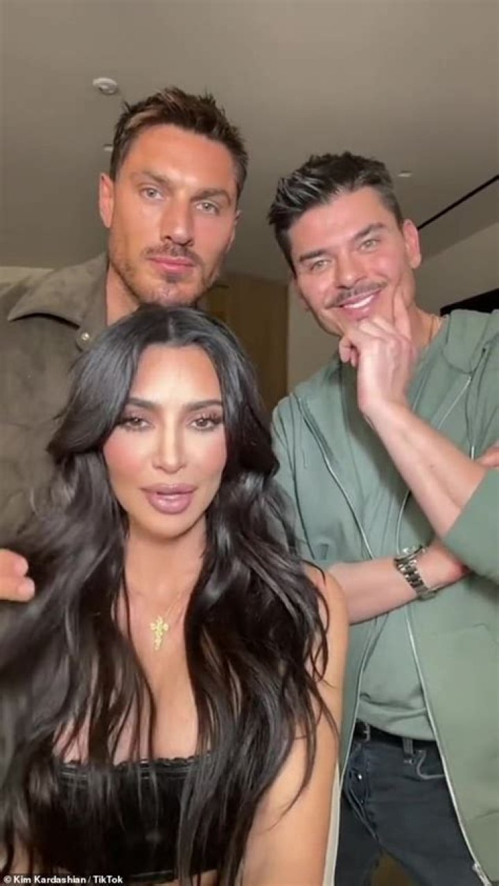 Kim Kardashian’s close friend and makeup artist, Mario Dedivanovic comes out as gay!