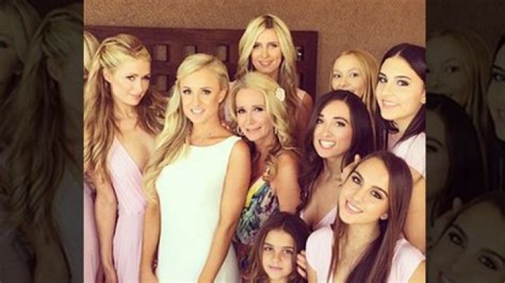 Kim Richards got drunk at her daughter’s wedding & her sober coach quit