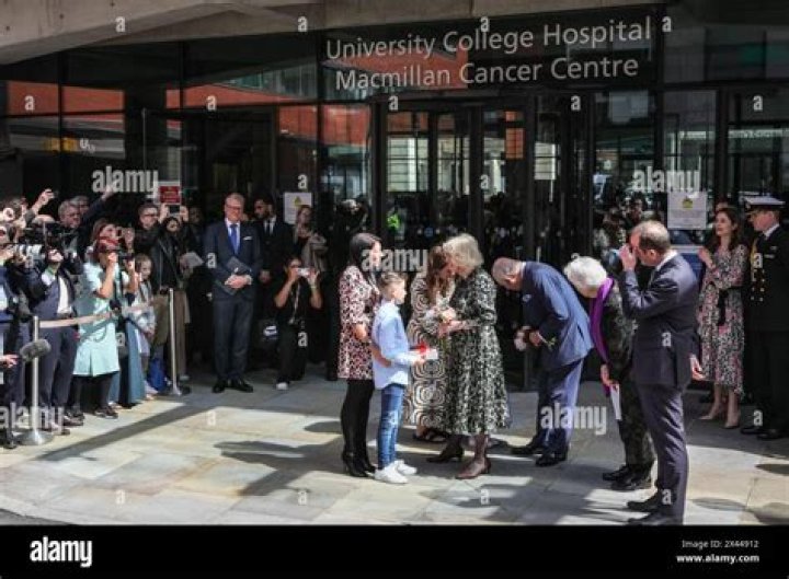 King Charles & Camilla stepped out at Macmillan Cancer Centre today